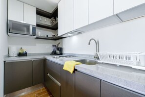 Immagine non classificata, 4 di 25, pulsante