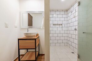 Unclassified image, 4 of 26, button - ¡Cómodo y céntrico! Loft cerca de la Macroplaza (Monterrey)