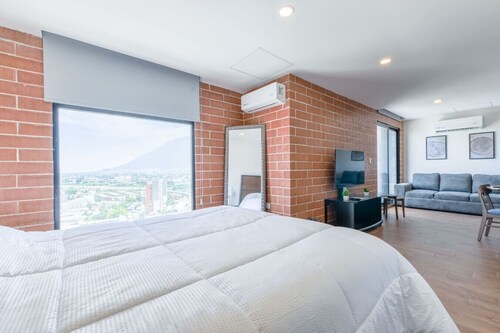 ¡Cómodo y céntrico! Loft cerca de la Macroplaza