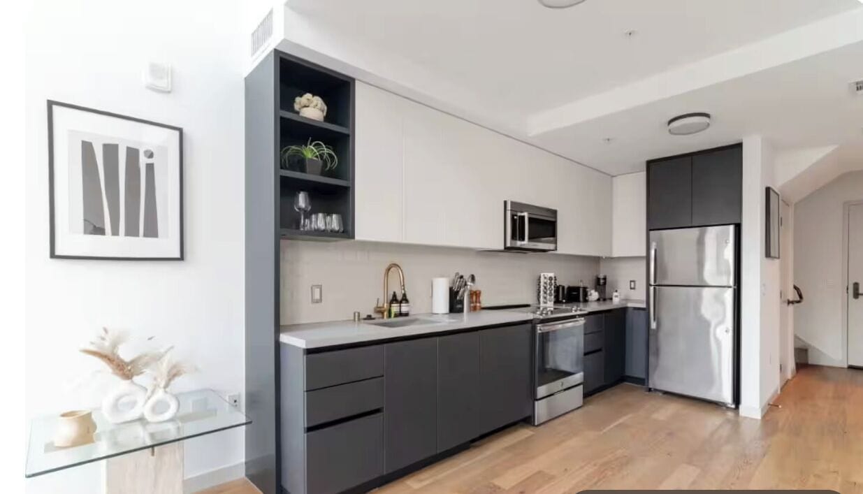 雪櫃、微波爐、爐具、洗碗機