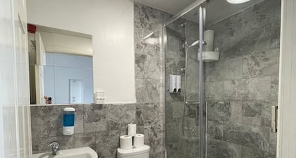 Family Bedroom with Attached Bathroom in Blackpool-Families and Couplies Only