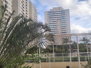 Property grounds - Cozy apartment in exclusive and charming condominium with many amenities. (Goiânia)