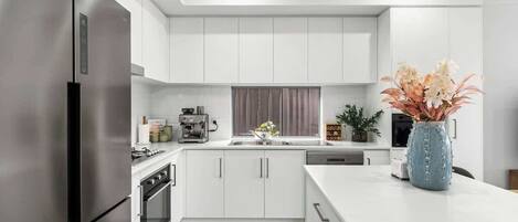 Fridge, microwave, oven, stovetop