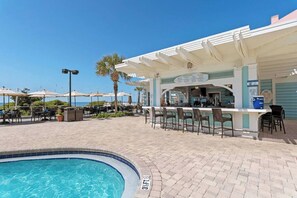 Bar (on property) - Newly Renovated Resort Condo with Private Beach (Santa Rosa Beach)
