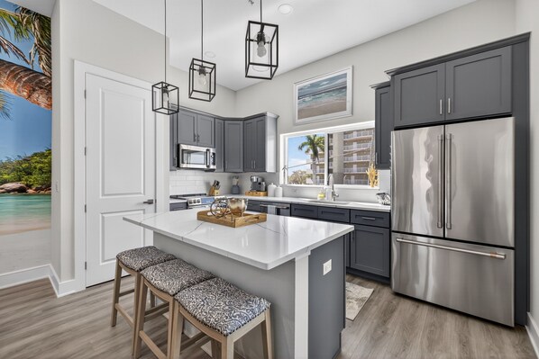 Unclassified image, 1 of 27, button