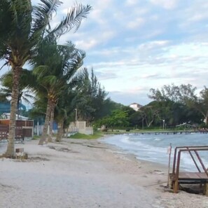 Beach - CostaeCunhaIpe104  (Iguaba Grande)