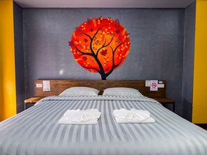 Chambre Quadruple Familiale, balcon, vue colline