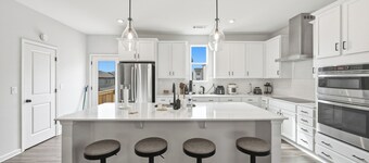 Cozy 1-bedroom house in charming Acworth with AC