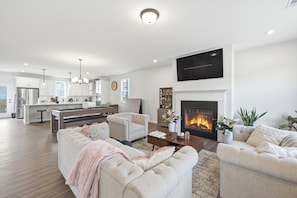 Imagen sin descripción, 3 de 18, botón