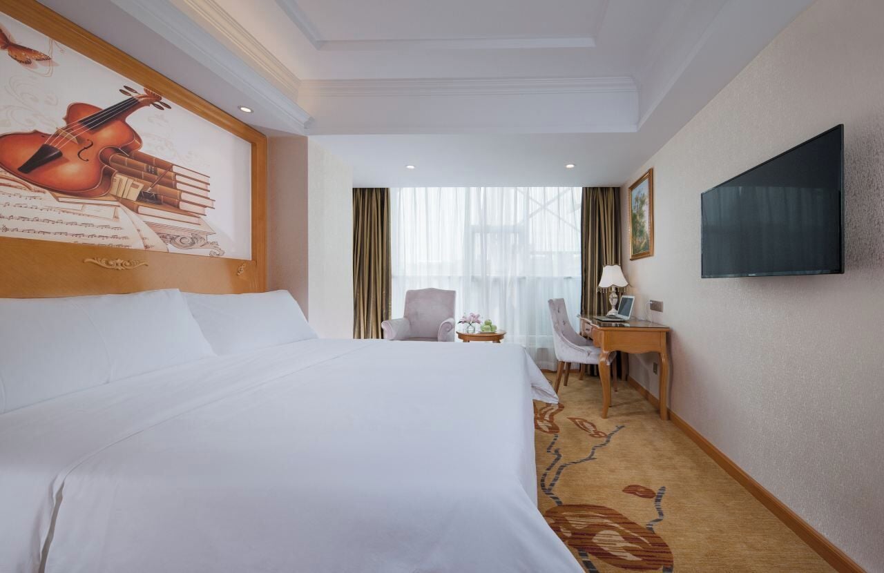 Superior Double Room, City View