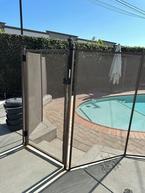 Pool - Peaceful Covina Stay Close to LA, Disney/Work & Adventure (Covina)