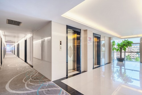 Shenzhen Airport Hotel Bao'an Airport 