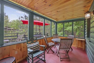 Timpani Corners | Private Pond • AC