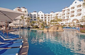 Unclassified image, 2 of 9, button