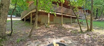 The Hawthorn on Table Rock Lake; 2 Bed/2Bath Log Cabin, Pool, Hot Tub & Dock