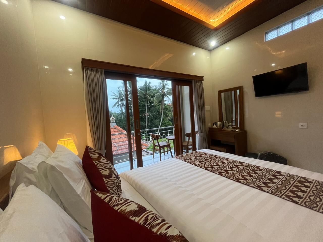 Deluxe Double Room, Balcony, River View