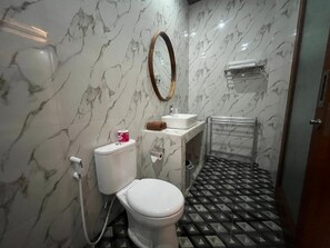 Nicht klassifiziertes Bild, 4 von 18, Schaltfläche