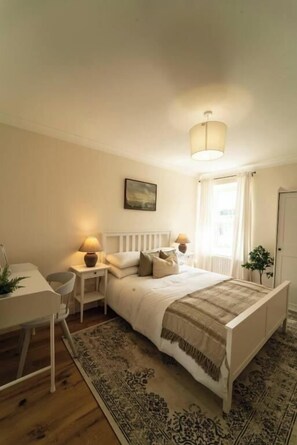 Iron/ironing board, WiFi, bed sheets - Foundry Farm House - 4 bedrooms (Hexham)