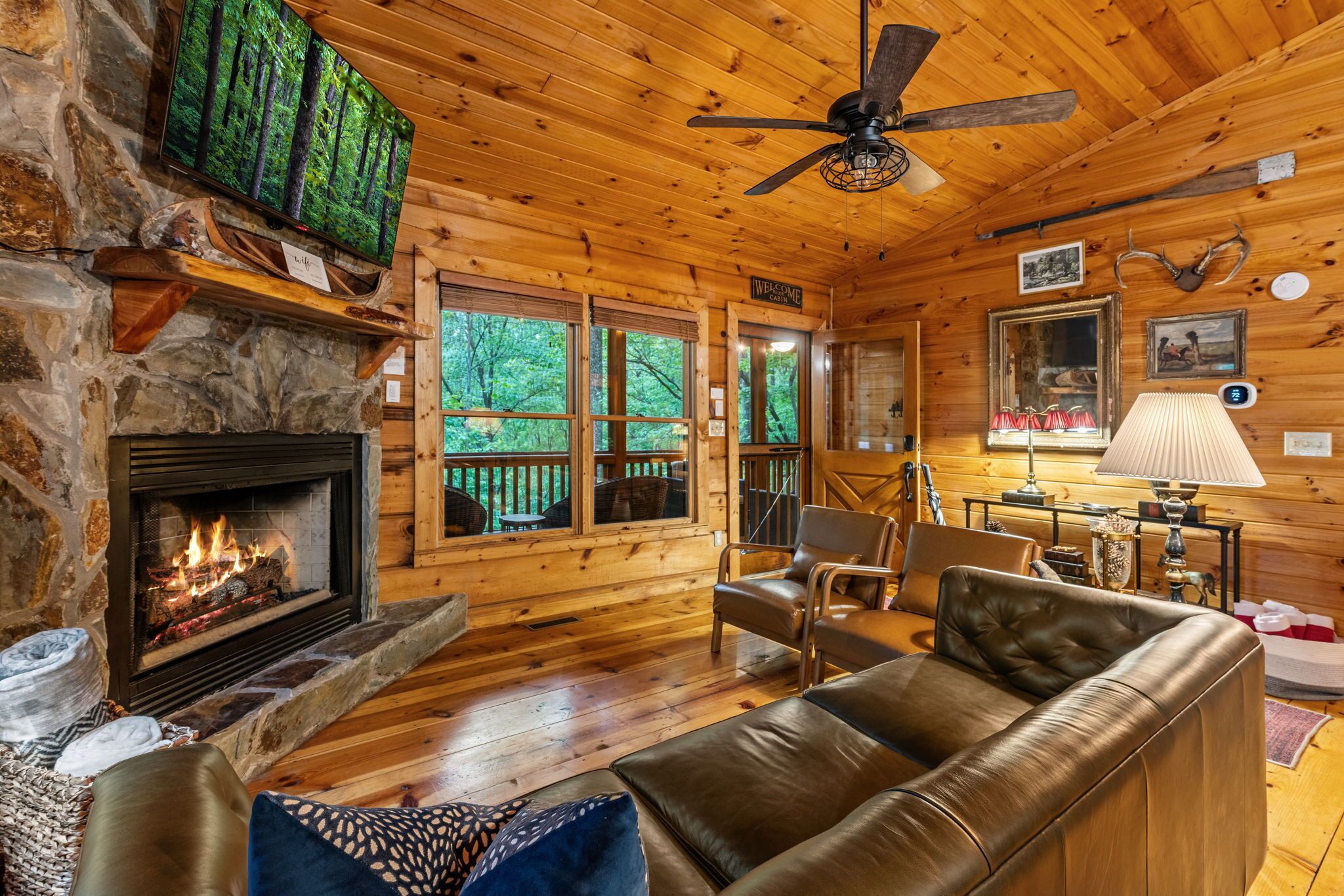 Smart TV, fireplace, video games
