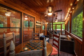 Dining - Quiet Cozy Log Cabin • Hot Tub • King Suite • Dogs • EV Charger Lvl 2 (Blue Ridge)