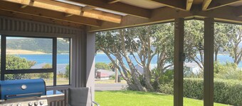 Modern cabin with sea views and amazing sunsets