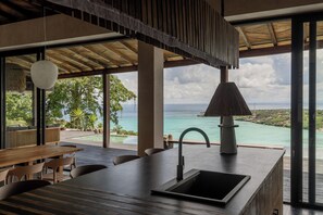 Dining - Villa Odeon (Ceningan Island)