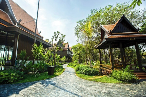 Botón de imagen sin clasificar, 1 de 40