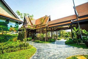 Botón de imagen sin clasificar, 3 de 40