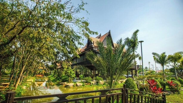 Khuôn viên nơi lưu trú