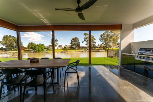 Jefferson Court - Wellington East