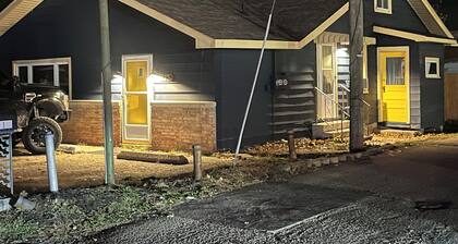 Charming 2-bedroom house with AC and full workout studio