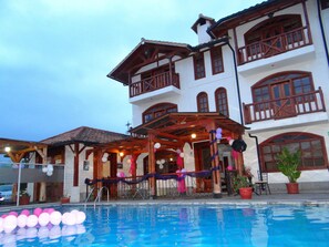 Imagen sin descripción, 2 de 28, botón