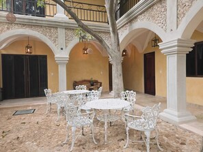 Imagen sin descripción, 4 de 24, botón