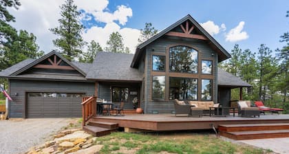 New Build, Single level, A/C, Fireplace, Covered Deck