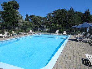 Pool - Charming Cape Cod Cottage with Pool Near Red River Beach (Harwich Port)