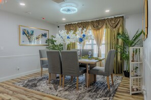 星評価なしの画像、2 / 64、ボタン