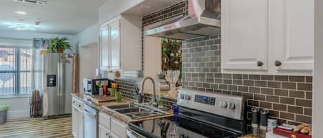 Mikrowelle, Ofen, Herdplatte