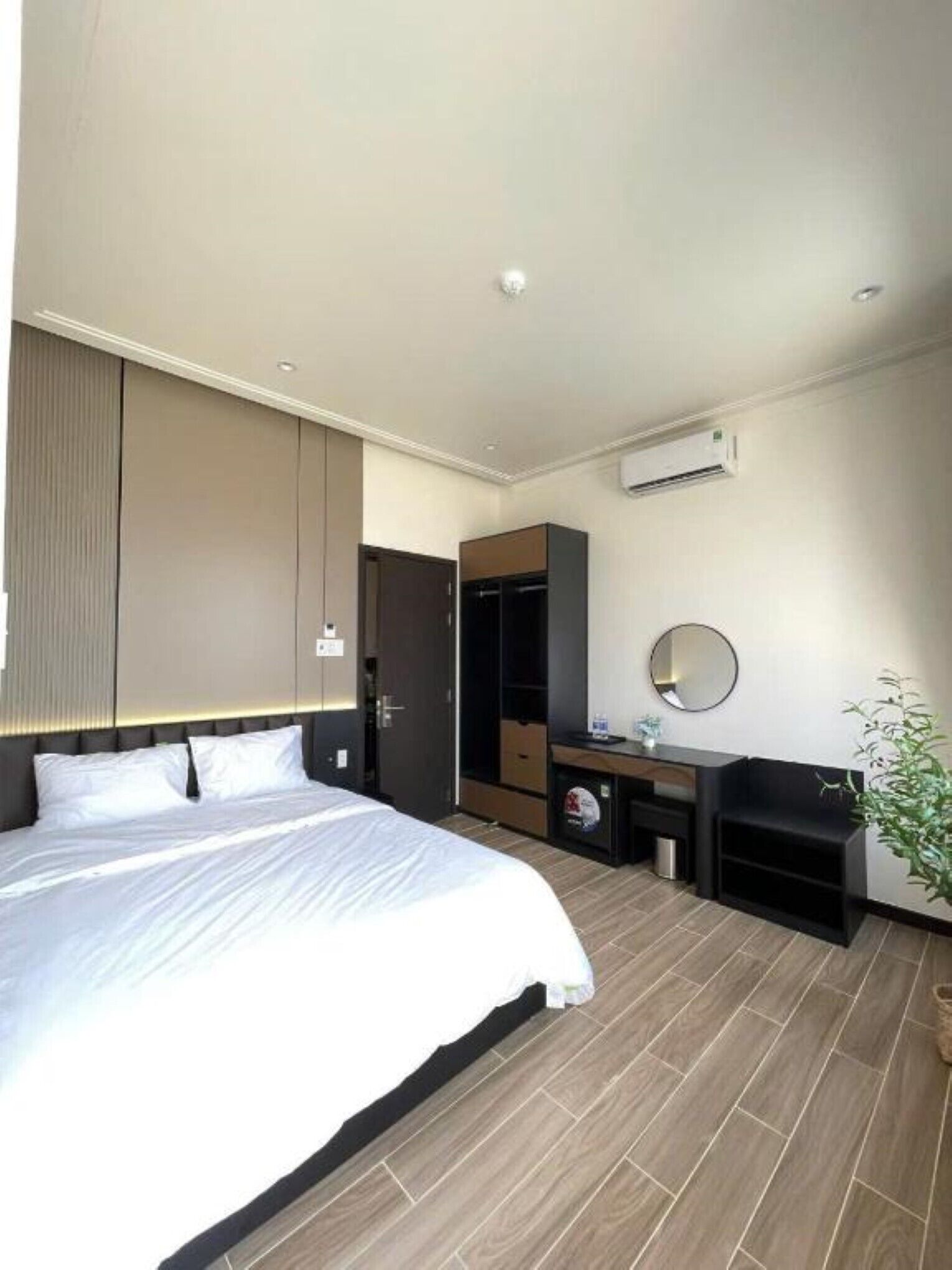Double Room, Balcony