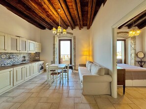 Interior - "Panoramic Place Apartment" (Cagliari)