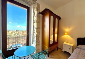 Interior - "Panoramic Place Suite" (Cagliari)