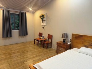 Deluxe Bungalow, Garden View | Desk, laptop workspace, free WiFi - Khang Nguyen Homestay (Phu Quoc)