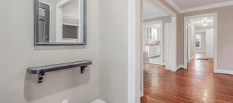 Cozy ~ 3bdrm, 2ba, Fenced Yard