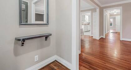 Cozy ~ 3bdrm, 2ba, Fenced Yard