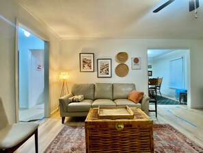Smart TV - Near Major Attractions 20 min AT&T Stadium 8 min Downtown FW & Stockyards 3bedrm (Fort Worth)