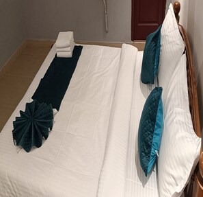 Standard Room | Desk, free WiFi - Villa De Grand (Kuilapalayam)