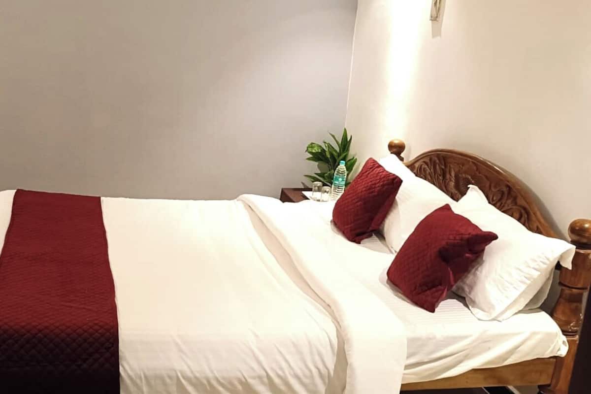 Standard Room | Desk, free WiFi