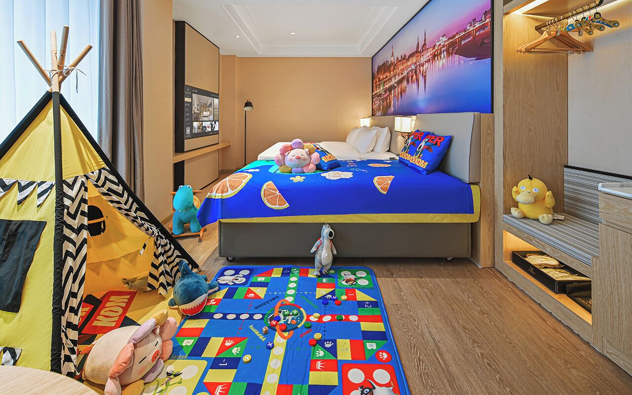 Family Twin Room, City View