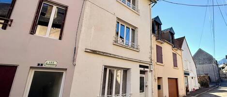 Huoneisto | Ulkopuoli