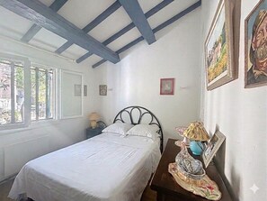 1 bedroom - Charming and Quiet Cottage – Sainte-Maxime (STE MAXIME)