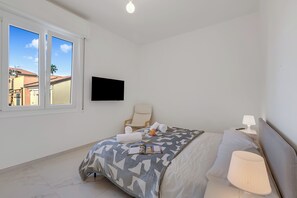 Family Apartment, Multiple Bedrooms (Boccaccio) | 2 bedrooms, bed sheets - Boccaccio (Loano)